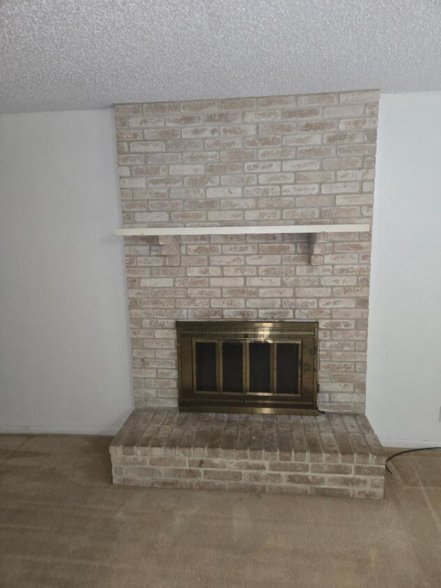 Foto principal - 127 Regency Ave