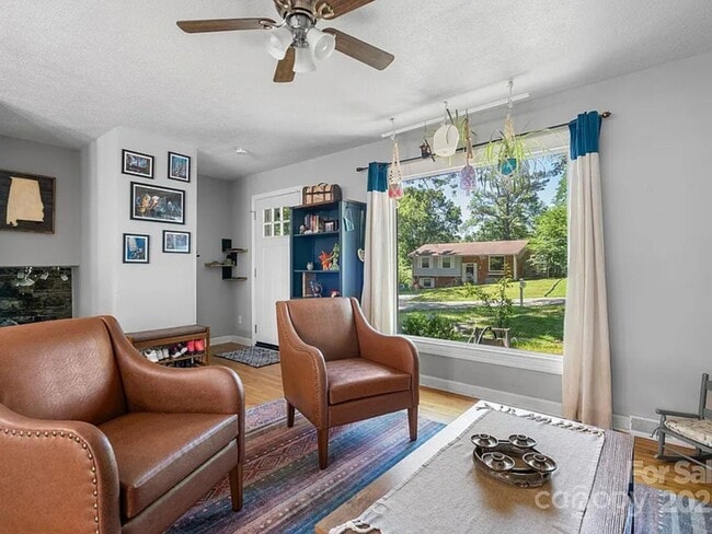 Building Photo - 6 Morgan Blvd