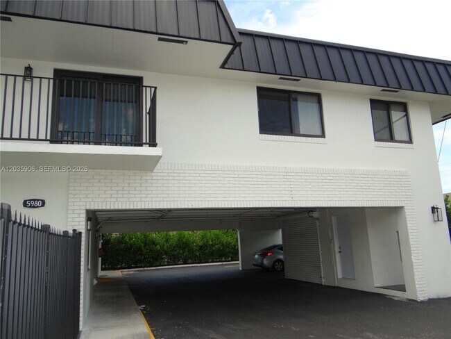Foto del edificio - 5980 SW 40th Ave