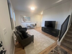 Building Photo - 2989 S 30th Ave