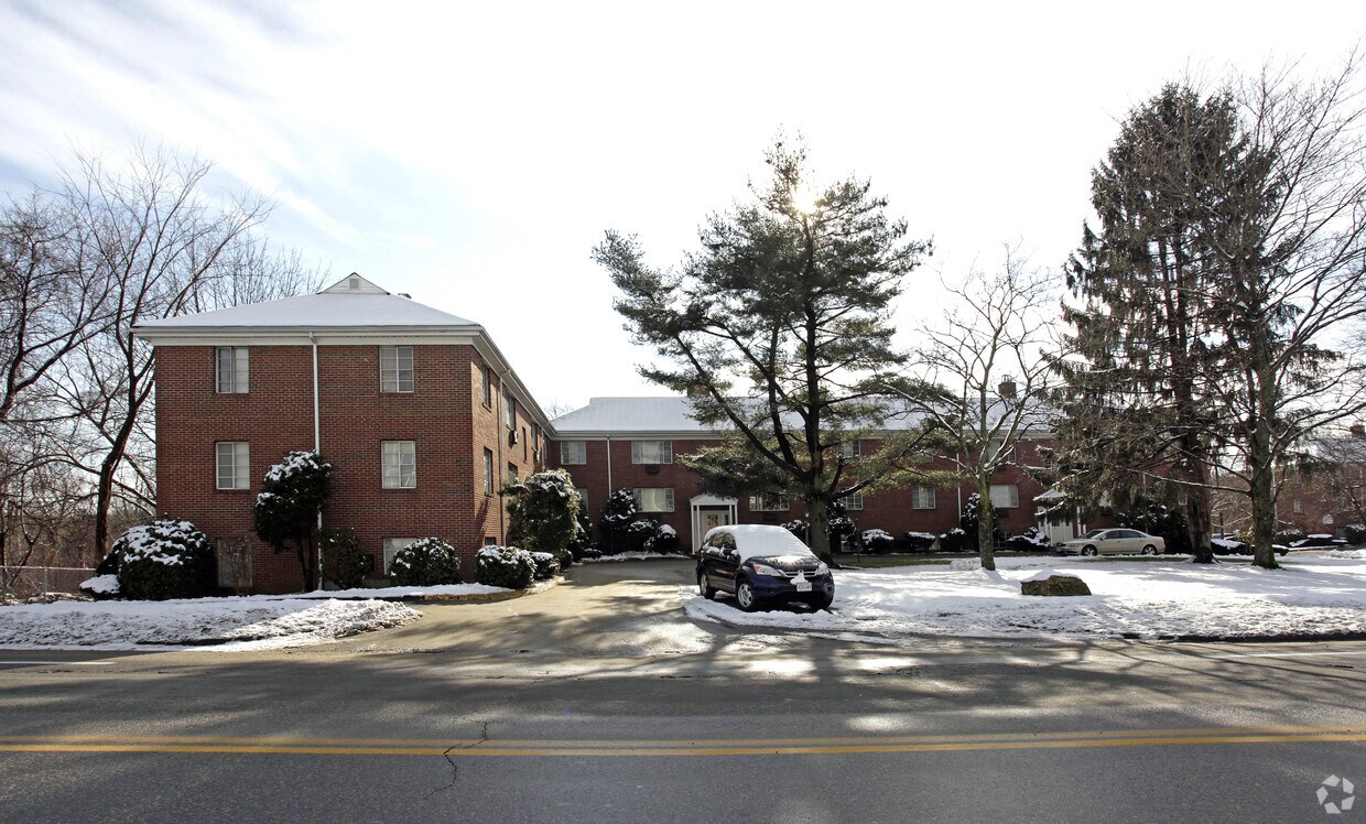 Glenview Apartments Apartments in Woburn, MA