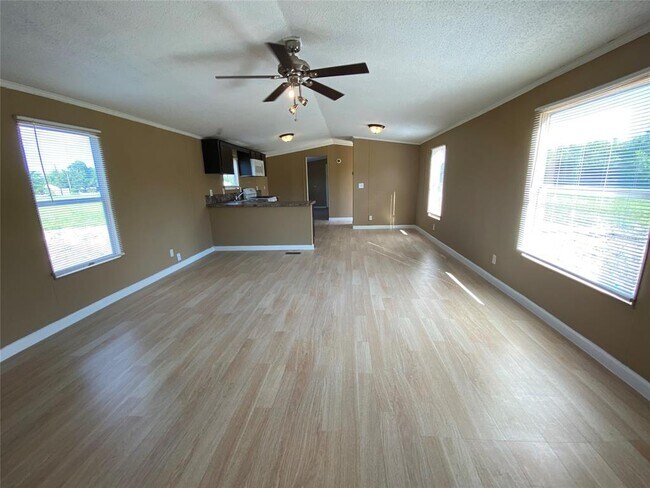 Foto del edificio - 5323 N Redell Rd