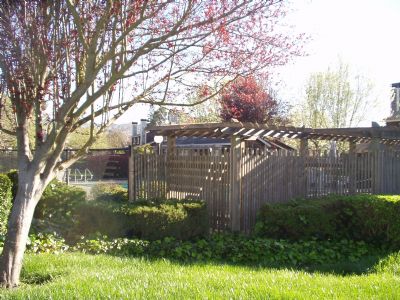 Foto del edificio - 1661 Creekview Cir