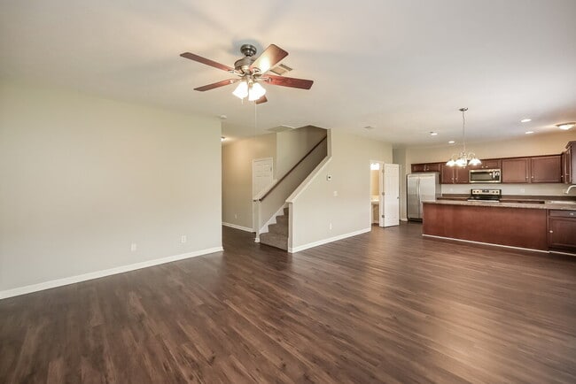 Building Photo - 620 Easy Goer Way