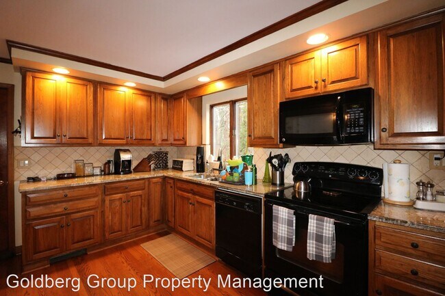 Foto del edificio - 4 br, 2.5 bath House - 111 Tarragon Lane