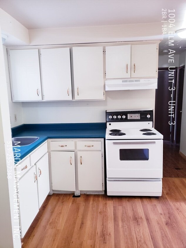 Primary Photo - SPACIOUS 2 BED/1 BATH SUITE NEAR CRAWFORD - INCLUSIVE!!