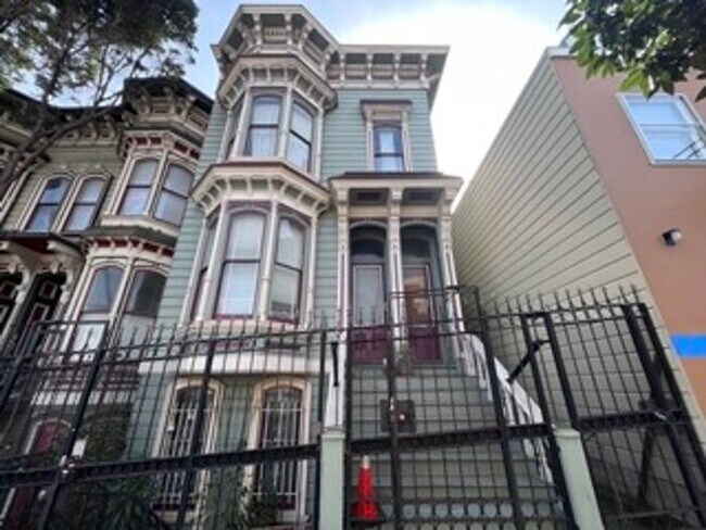 Foto del edificio - Victorian Home for Rent!