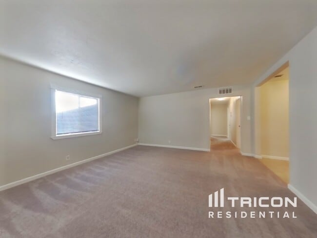 Foto del edificio - 199 Ironwood St