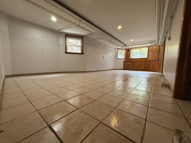 Foto del edificio - 4527 N Christiana Ave