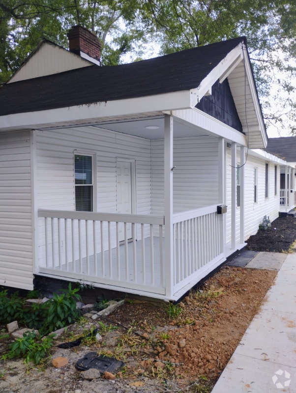 Building Photo - 129 Rice St