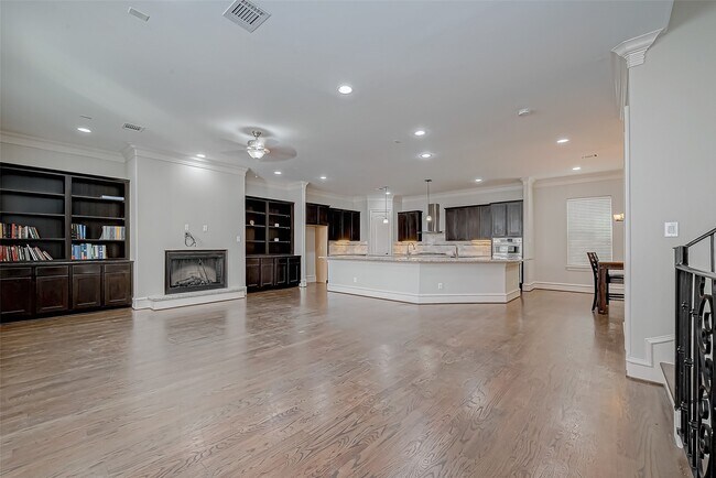 Foto del edificio - 5226 Kiam St