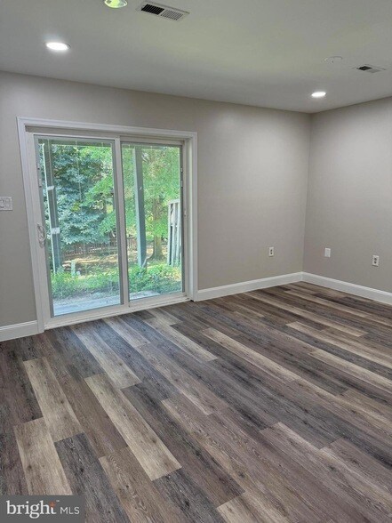 Foto del edificio - 111 Ridge Ct