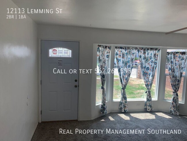 Foto del edificio - 12113 Lemming St