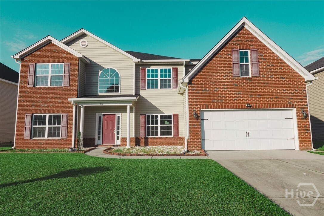 Foto principal - 25 Litchfield Dr