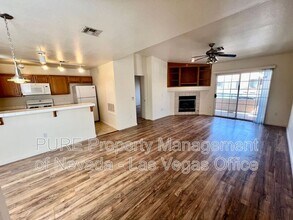 Building Photo - 8452 Boseck Dr
