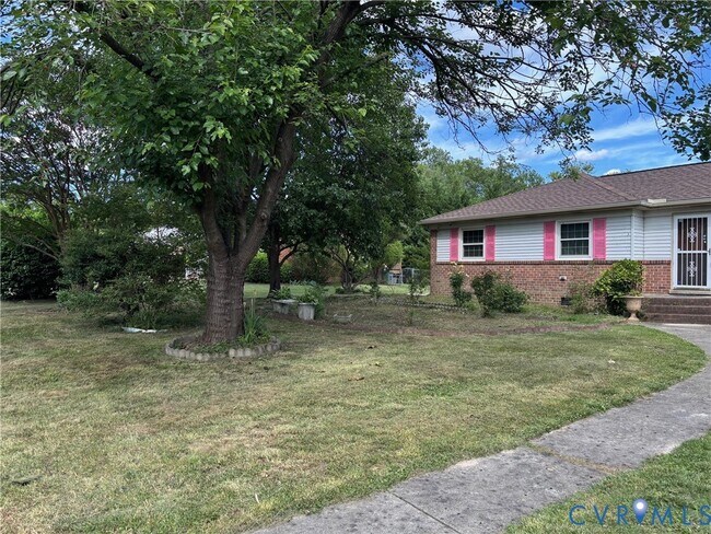 Foto del edificio - 3911 Sunburst Rd