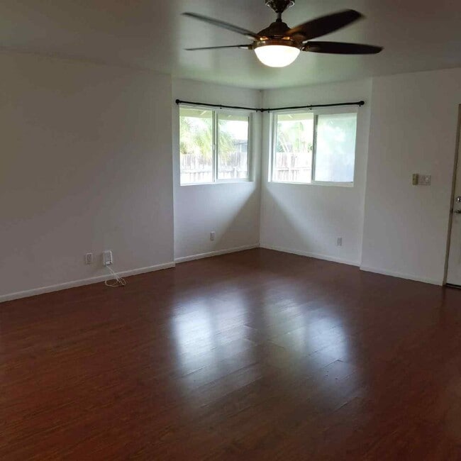 Building Photo - KAILUA -  Single Family HOME 3BR / 3BA + STUDIO WITH FULL BATH / CARPORT