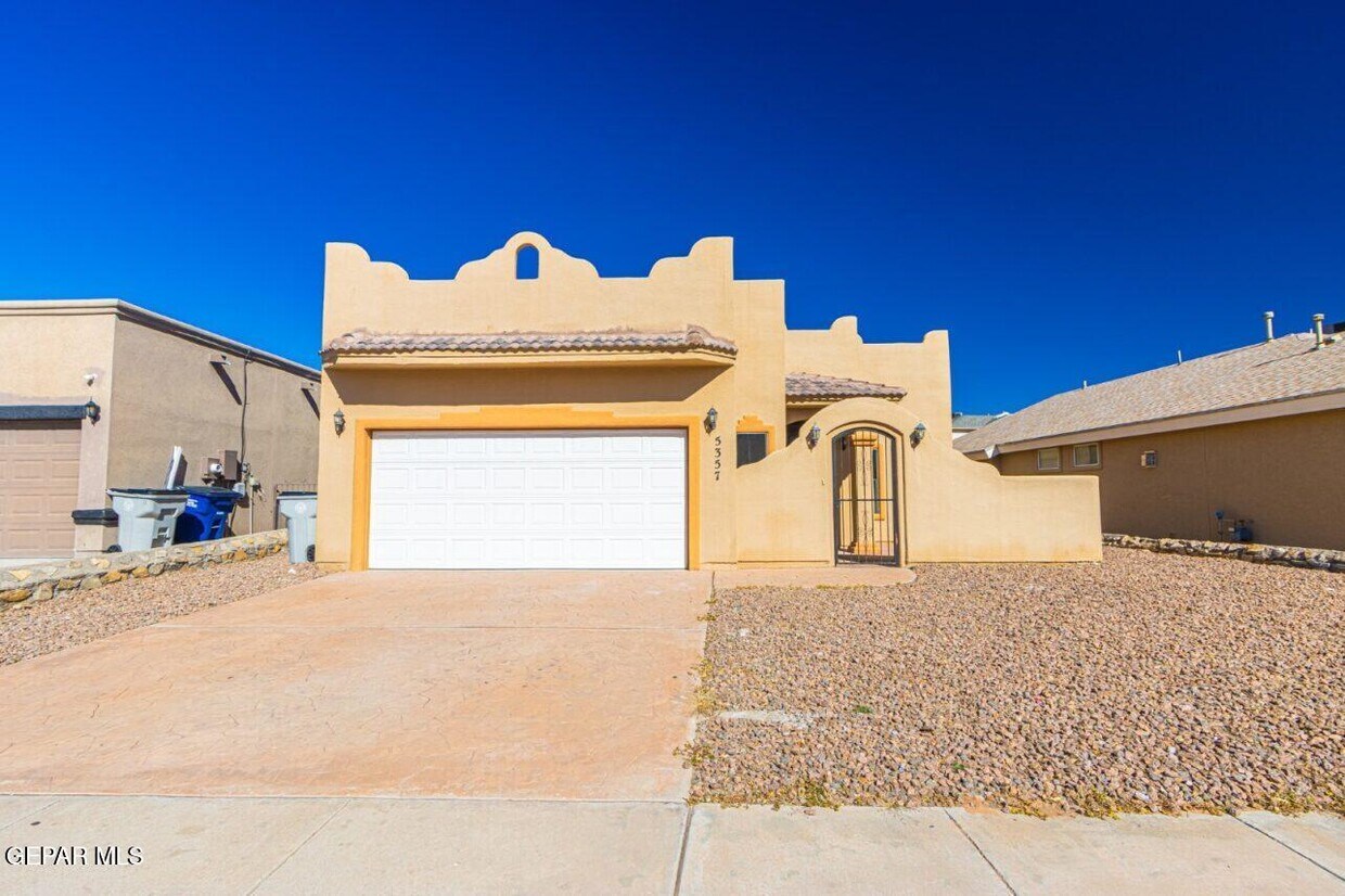 Primary Photo - 5357 Guillermo Frias Ln
