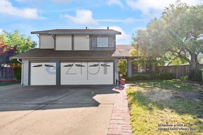 Foto del edificio - 3700 Hidden Springs Ct
