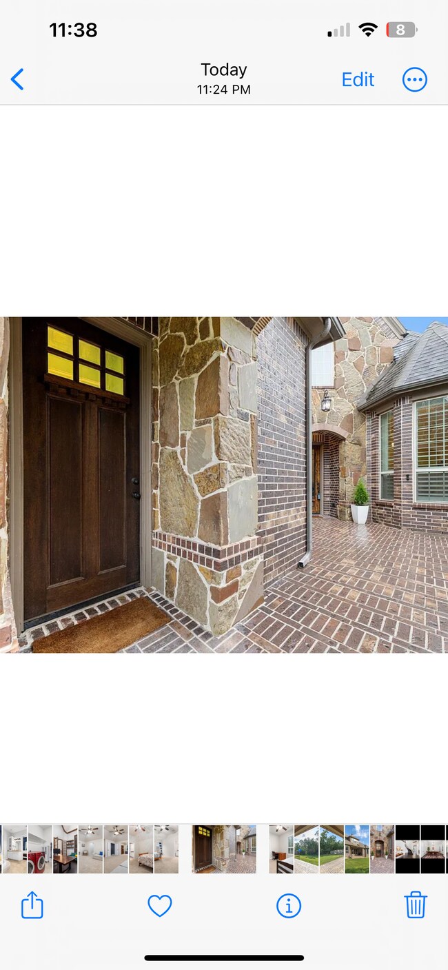 Separate in-law entrance - 31 S Almondell Way