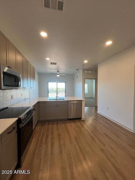 Foto del edificio - 1225 N Arizona Ave