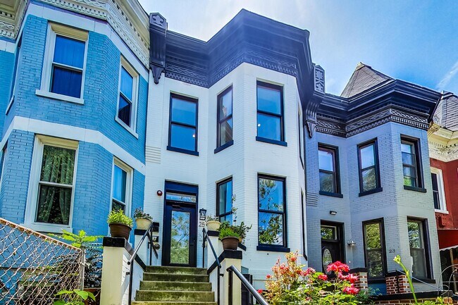 Foto del edificio - 25 U St NE