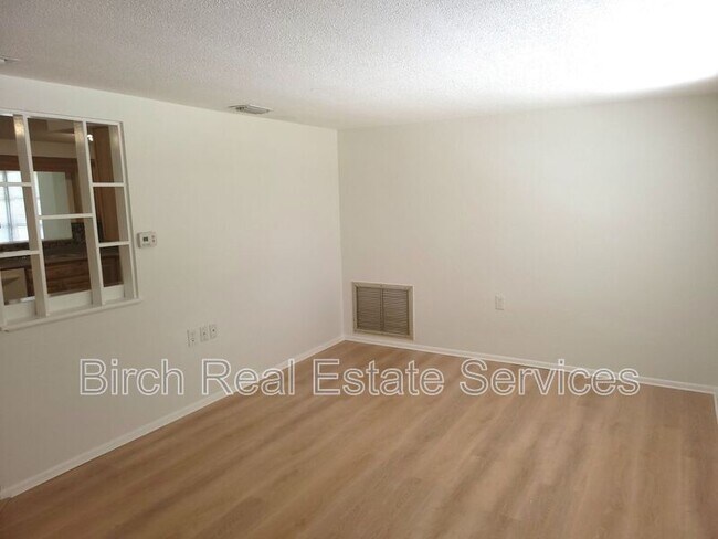Building Photo - 1625 Colmar Dr