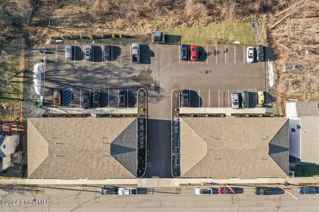 Foto del edificio - 1311 Broadway