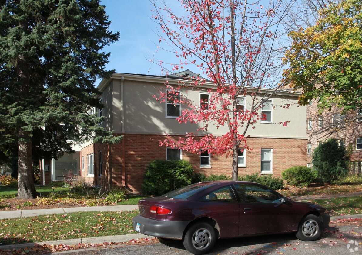 3320 Fremont Ave S, Minneapolis, MN 55408 Apartments in Minneapolis