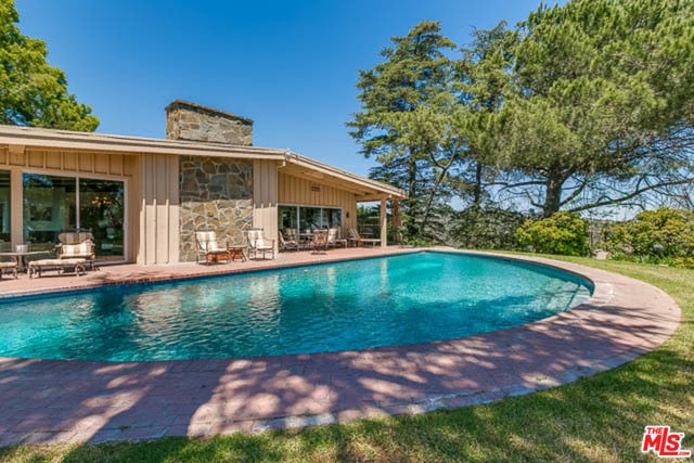 Primary Photo - 1775 Summitridge Dr