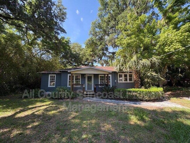 Building Photo - 355 Bowman St