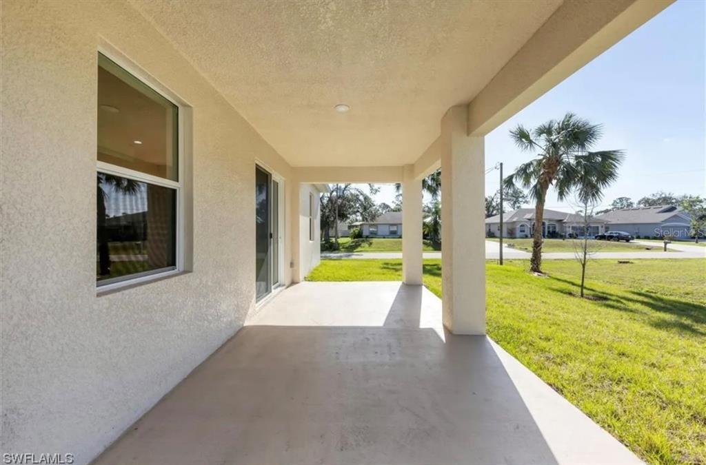 Foto principal - 2421 Sparkle Ln