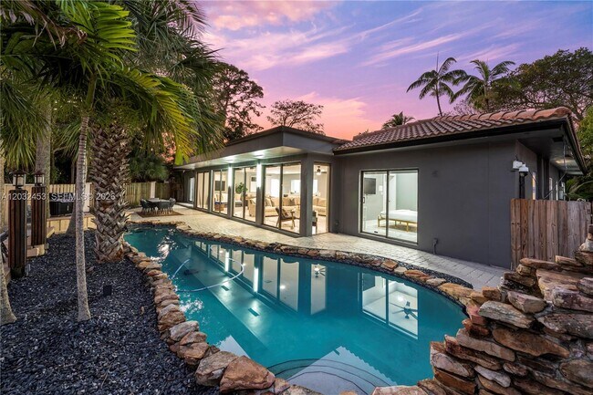 Foto del edificio - 1030 SW 14th Terrace