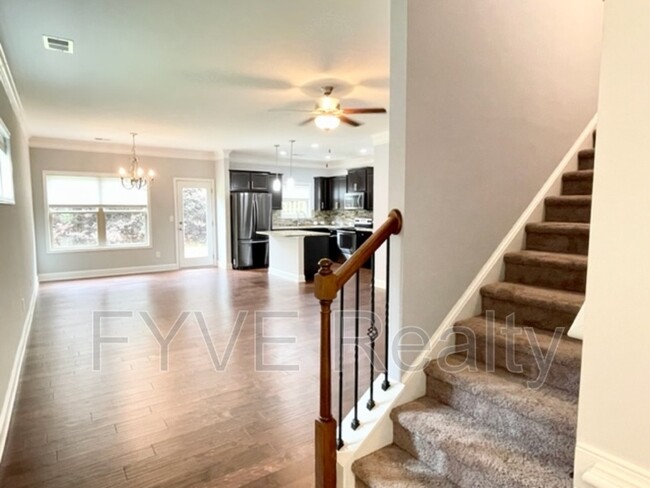 Foto del edificio - 2517 Pepper Ct NW