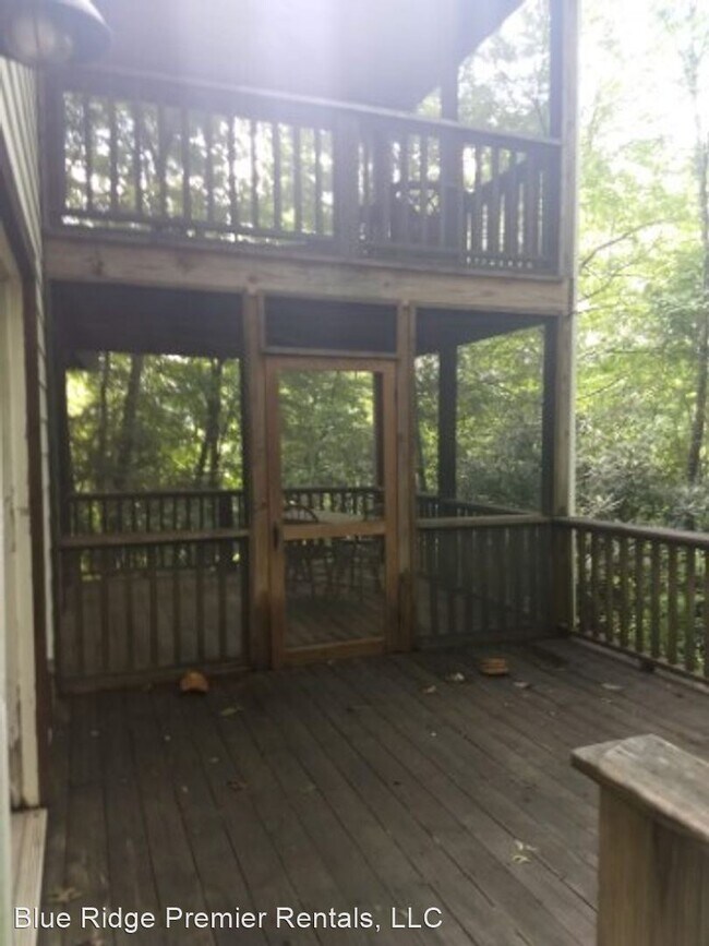 Building Photo - 3 br, 3 bath House - 443 Hemlock Falls Drive