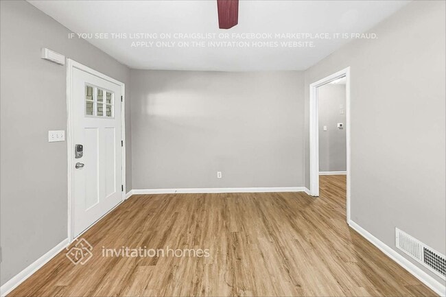Building Photo - 2813 Battlecrest Dr