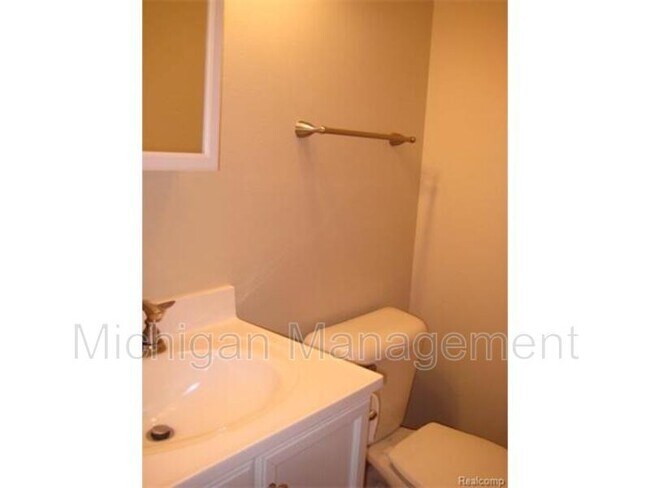 Foto del edificio - 41635 Bedford Dr