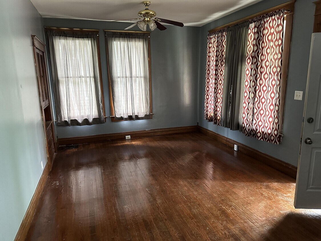 Primary Photo - 1331 S 17th St