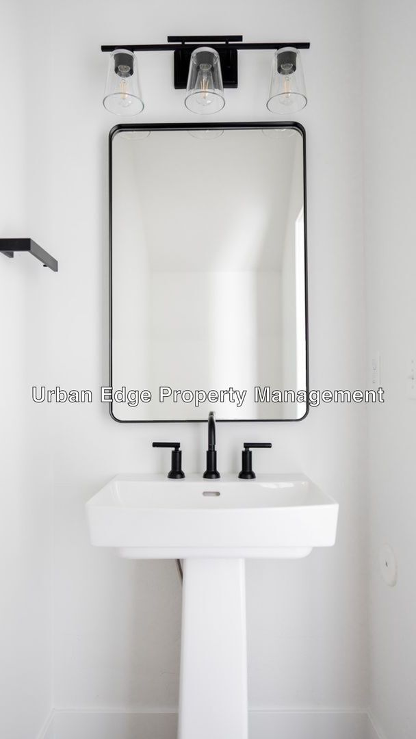 Foto del edificio - 5014 E Hagadorn Ln