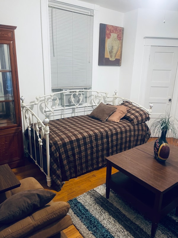 Building Photo - 3712 Parkside Dr