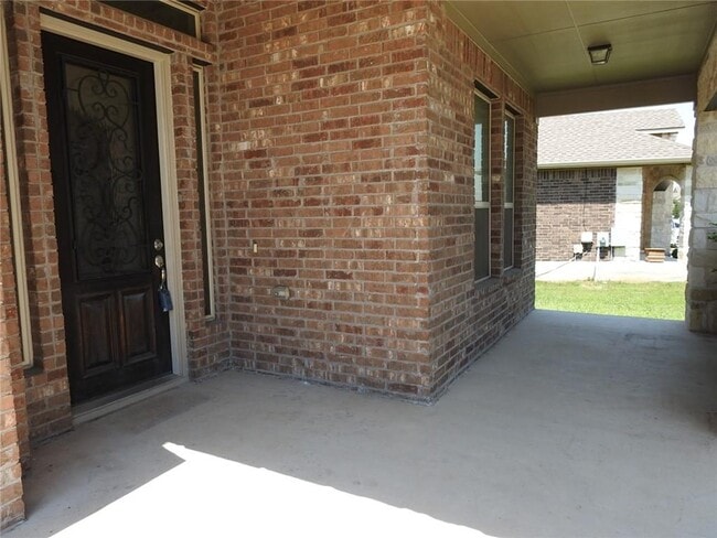 Building Photo - 2532 Bowen St