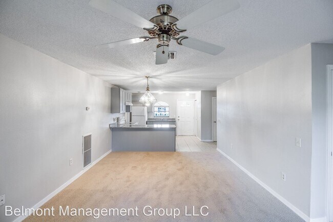 Building Photo - 3 br, 2.5 bath House - 631 Royalty Court