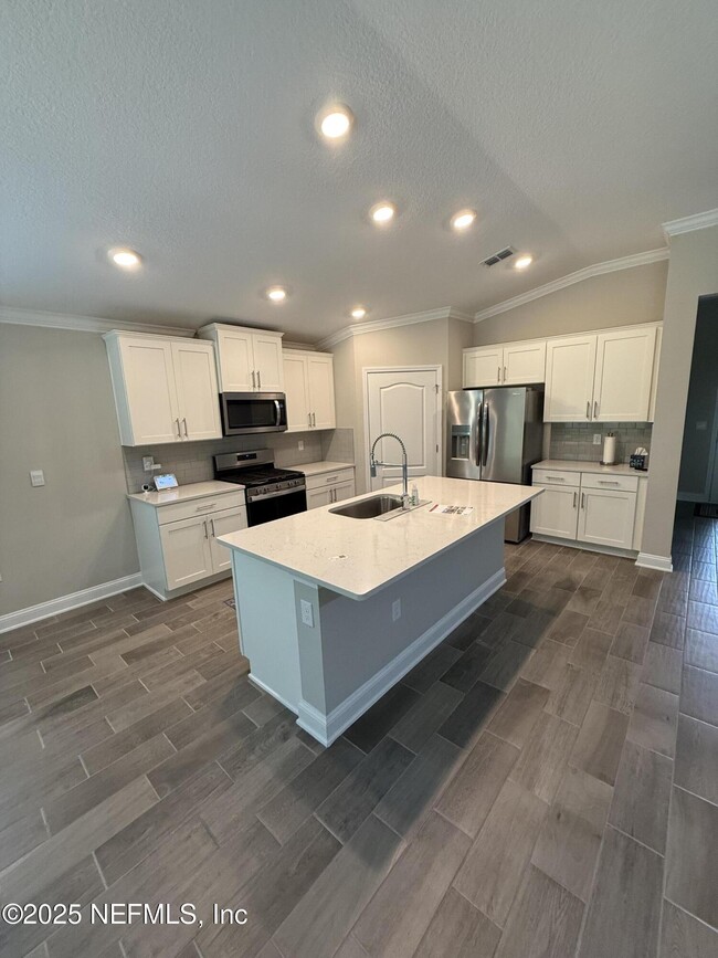 Building Photo - 114 Eagles Landing Ln
