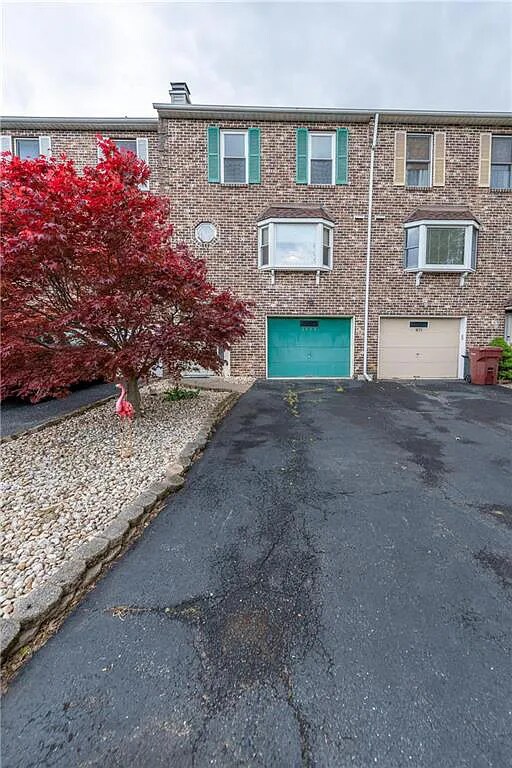 1877 Dr, Whitehall, PA 18052 House Rental in Whitehall, PA