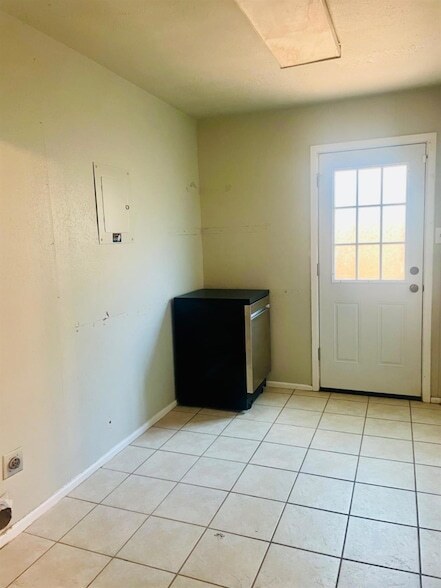 Building Photo - 3420 Bangor Drive