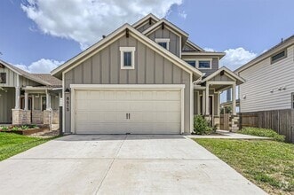 Building Photo - 8615 McKamy Dr