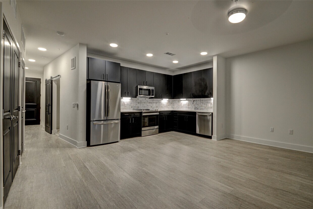 6400 Washington Ave Unit 445, Houston, TX 77007 Condo for