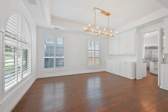 Building Photo - 3724 Wroxton Rd