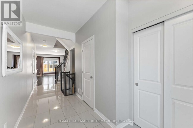 Photo du bâtiment - 900 Littlerock St