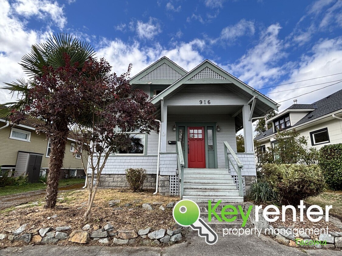 Primary Photo - Charming 3-Bedroom Rental Home in Central ...